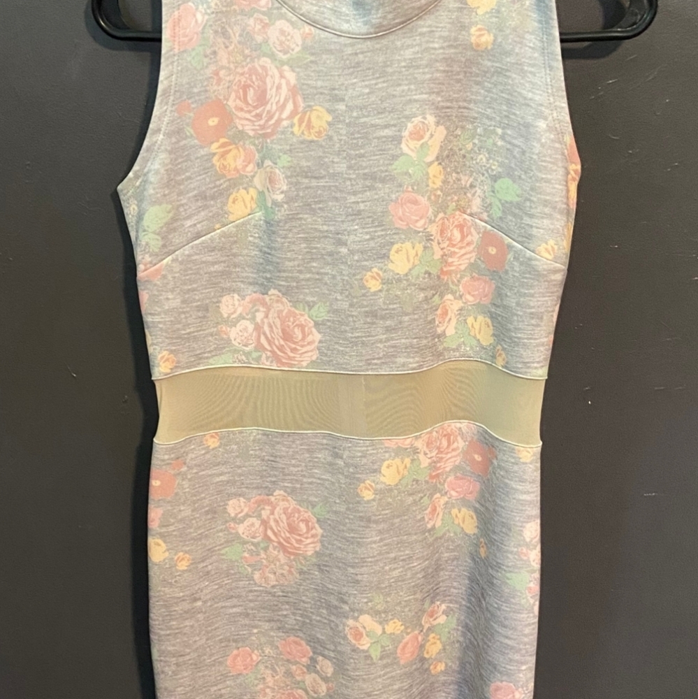 Kardashian Kollection Flowered dress